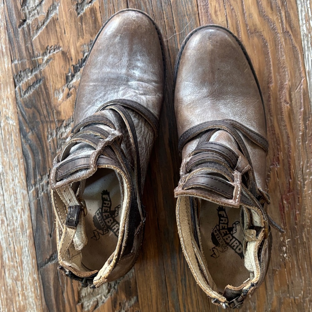Freebird Women’s Distressed Brown Leather Boots